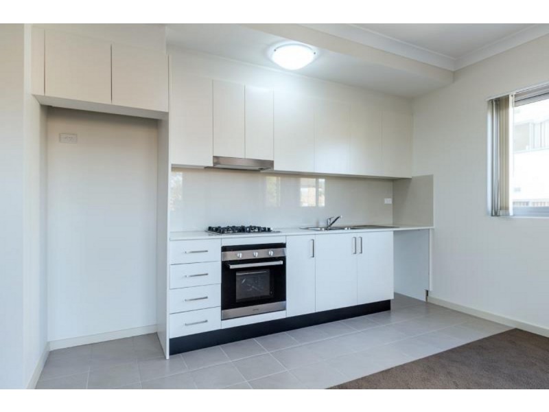 12/32 Station, Dundas NSW 2117